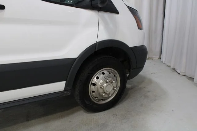 Used 2018 White Ford Base image 26