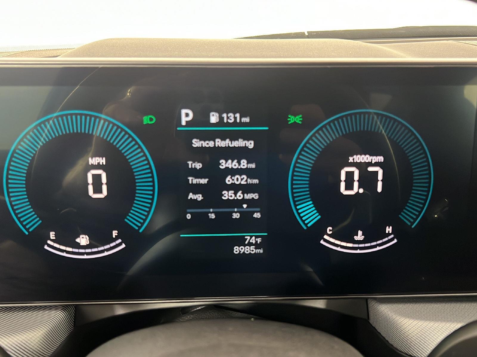 Used 2025  Hyundai  image 17