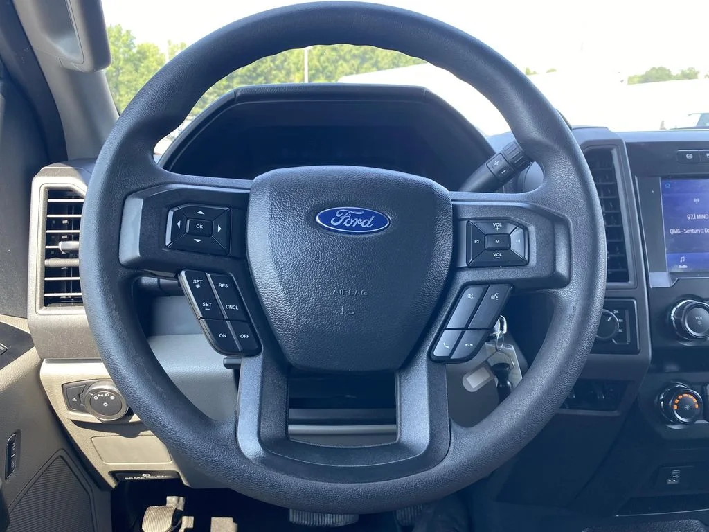 Used 2022 White Ford XL image 16