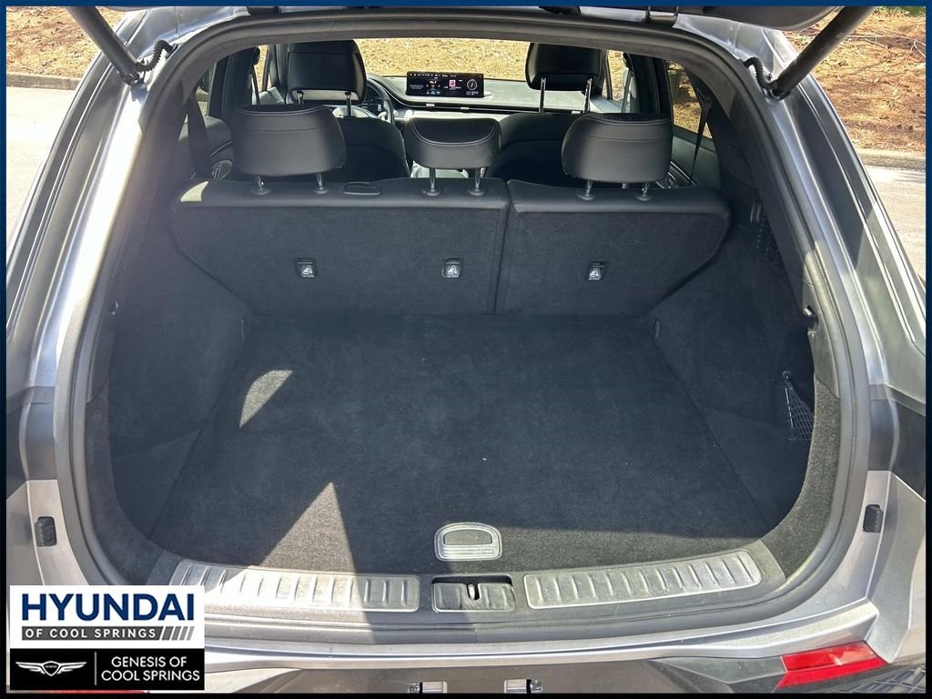 Used 2022 Silver Genesis 3.5T Sport image 11