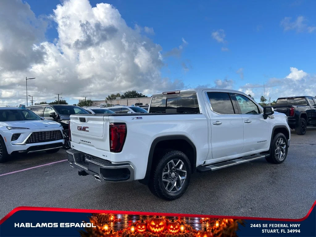 New 2026 Summit White GMC SLT image 7