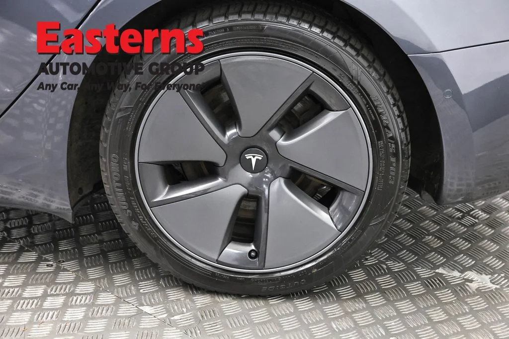 Used 2021 Gray Tesla Long Range image 27