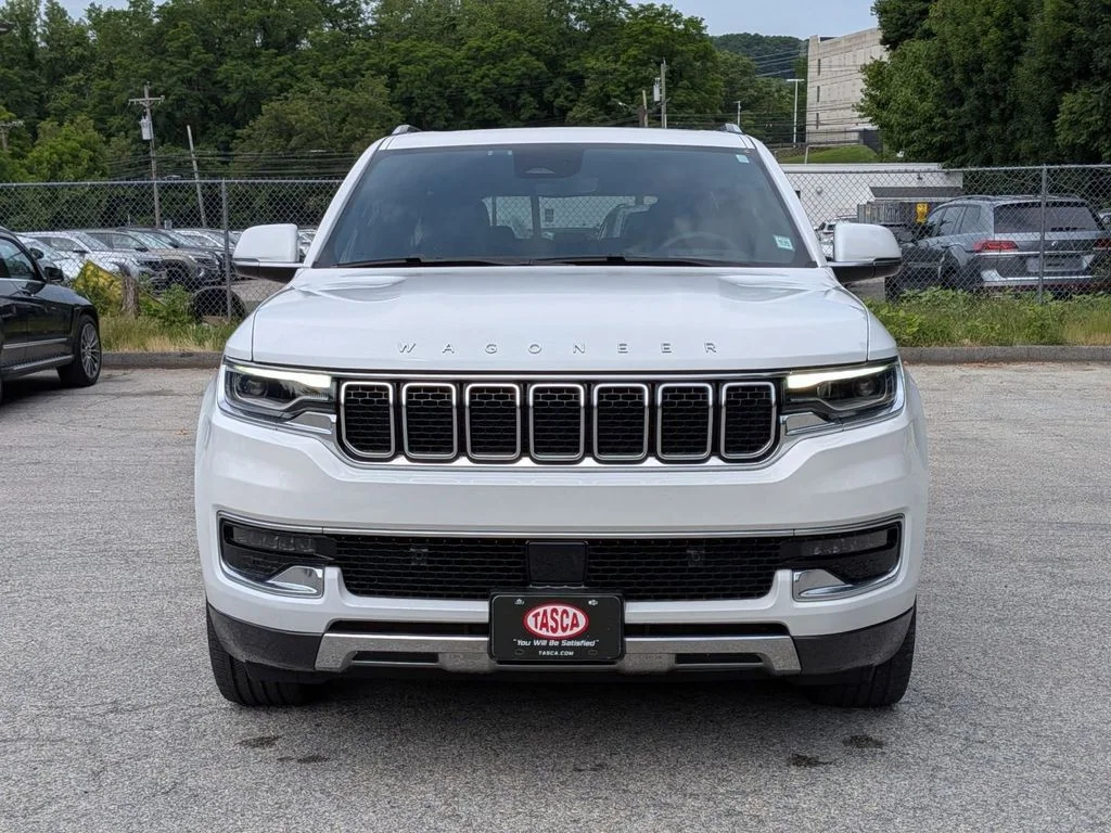 Used 2022 White Jeep Series III image 13