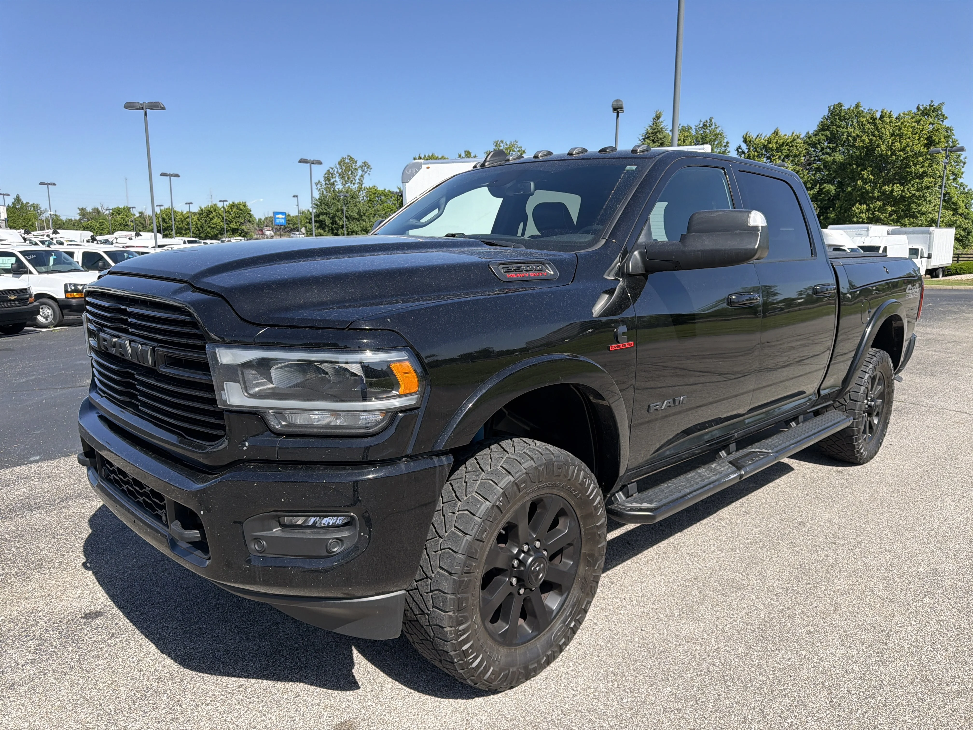 Used 2021 Diamond Black Crystal Pearlcoat Ram Laramie image 4