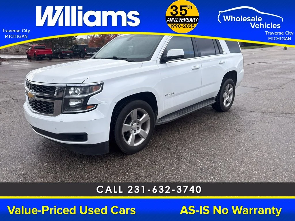 Used 2016 Summit White Chevrolet LS image 4