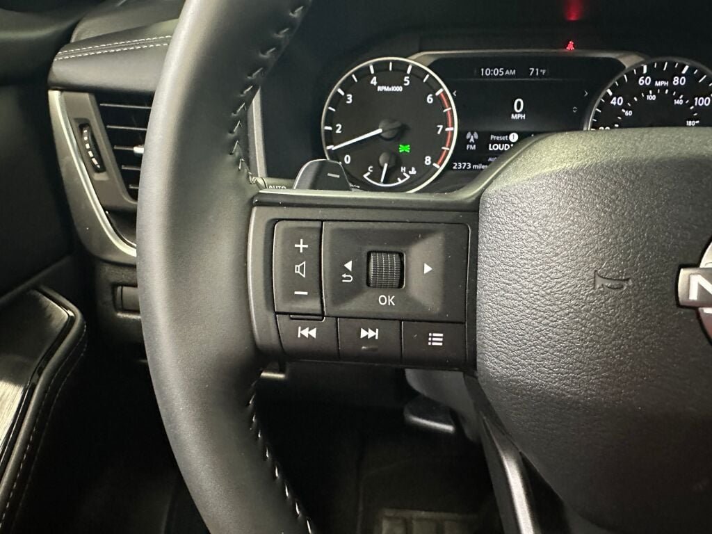 Used 2026 Super Black Nissan SV image 11