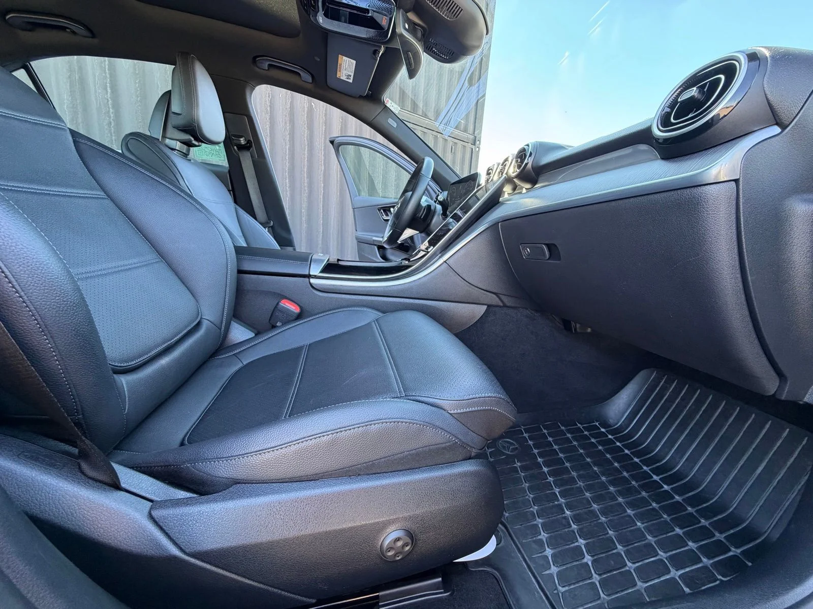 Used 2025 Black Mercedes-Benz C 300 image 30