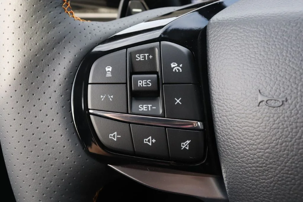New 2026 Vapor Blue Metallic Ford Tremor® image 29