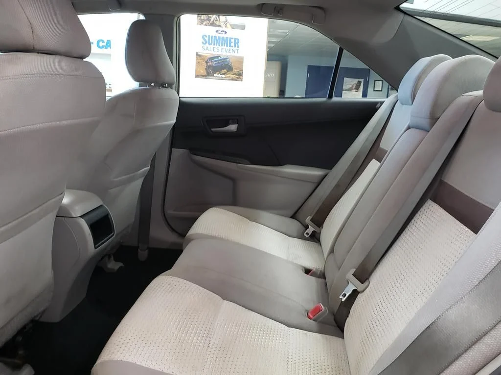 Used 2013 Magnetic Gray Metallic Toyota LE image 11