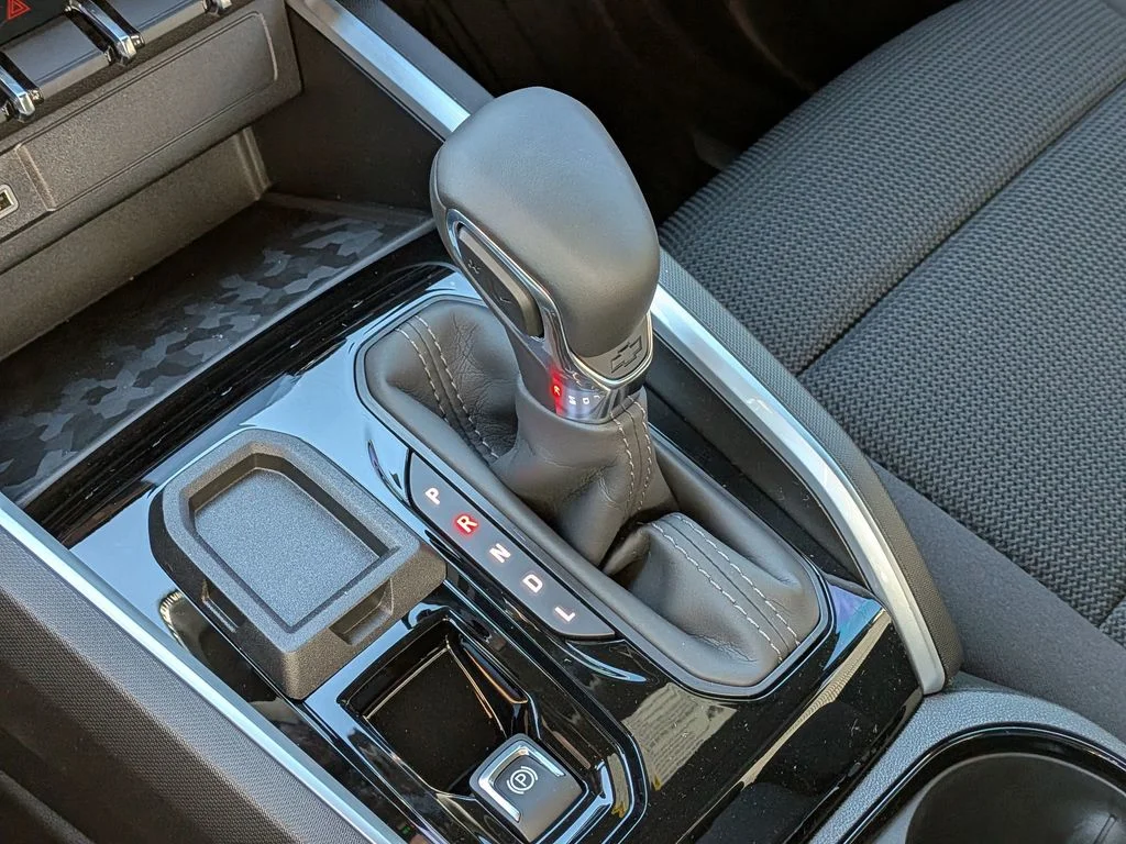 2026 Chevrolet Colorado LT - Photo 21
