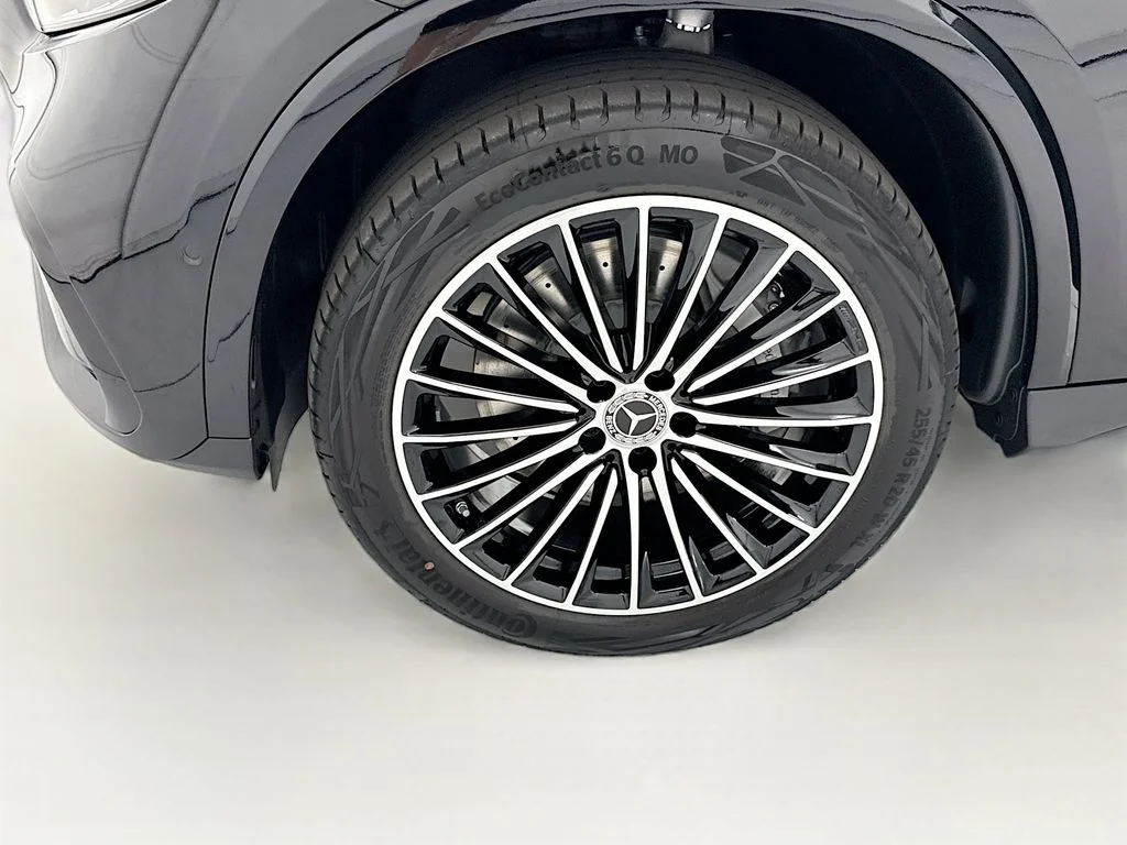 New 2026 Black Mercedes-Benz GLC 300 Coupe image 29