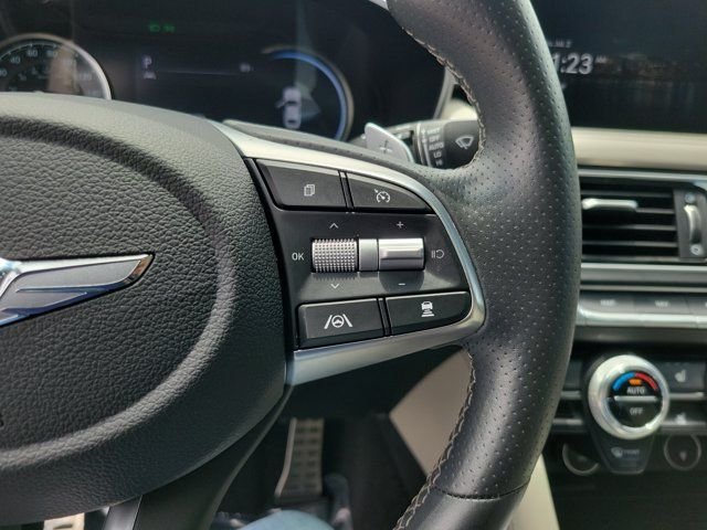 2023 GENESIS G70 Standard - Photo 24