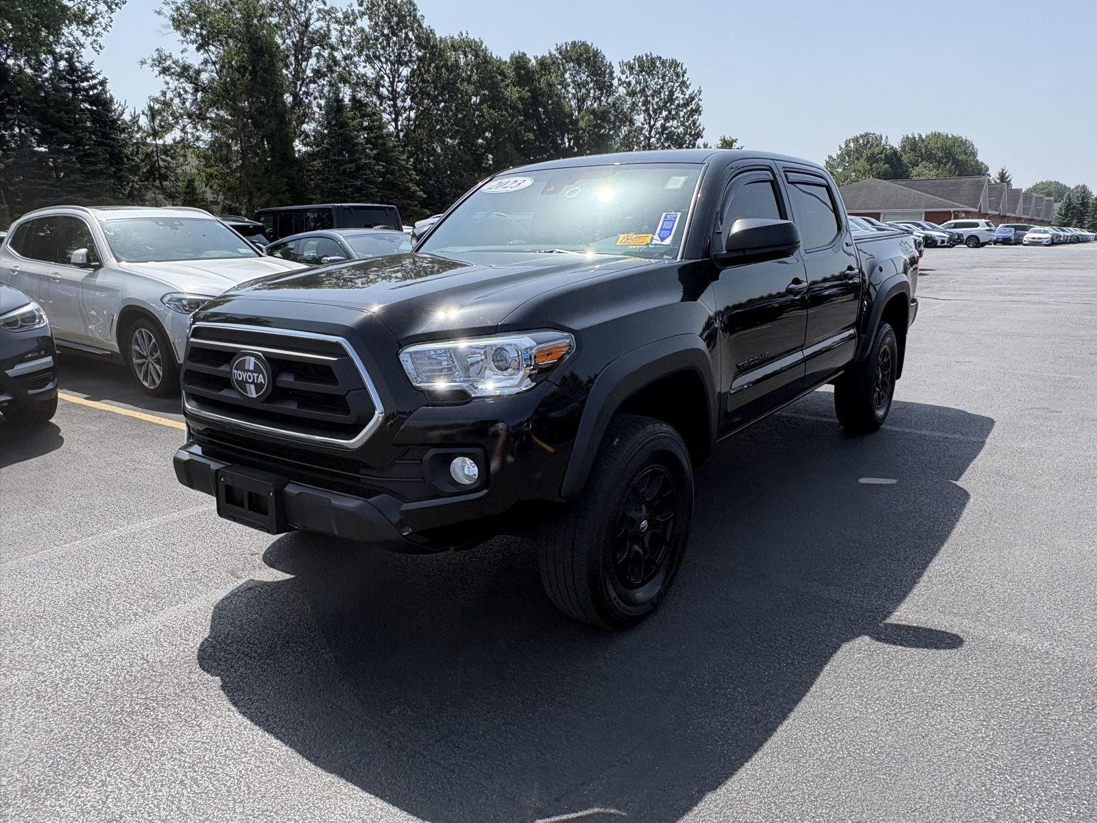 Used 2023 Black Toyota SR5 image 4