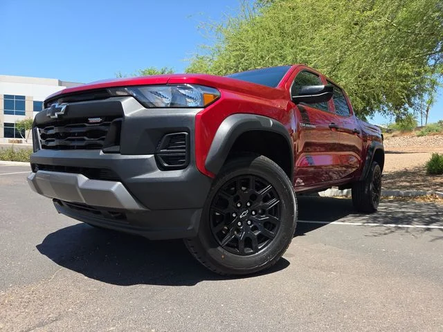 Used 2023 Red Chevrolet Trail Boss image 33