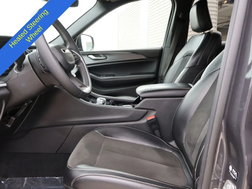 Used 2023 Gray Jeep Altitude X image 24