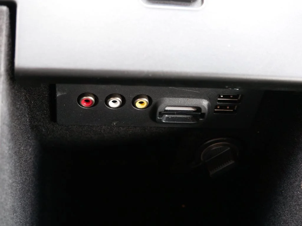 Used 2015  Ford SEL image 26