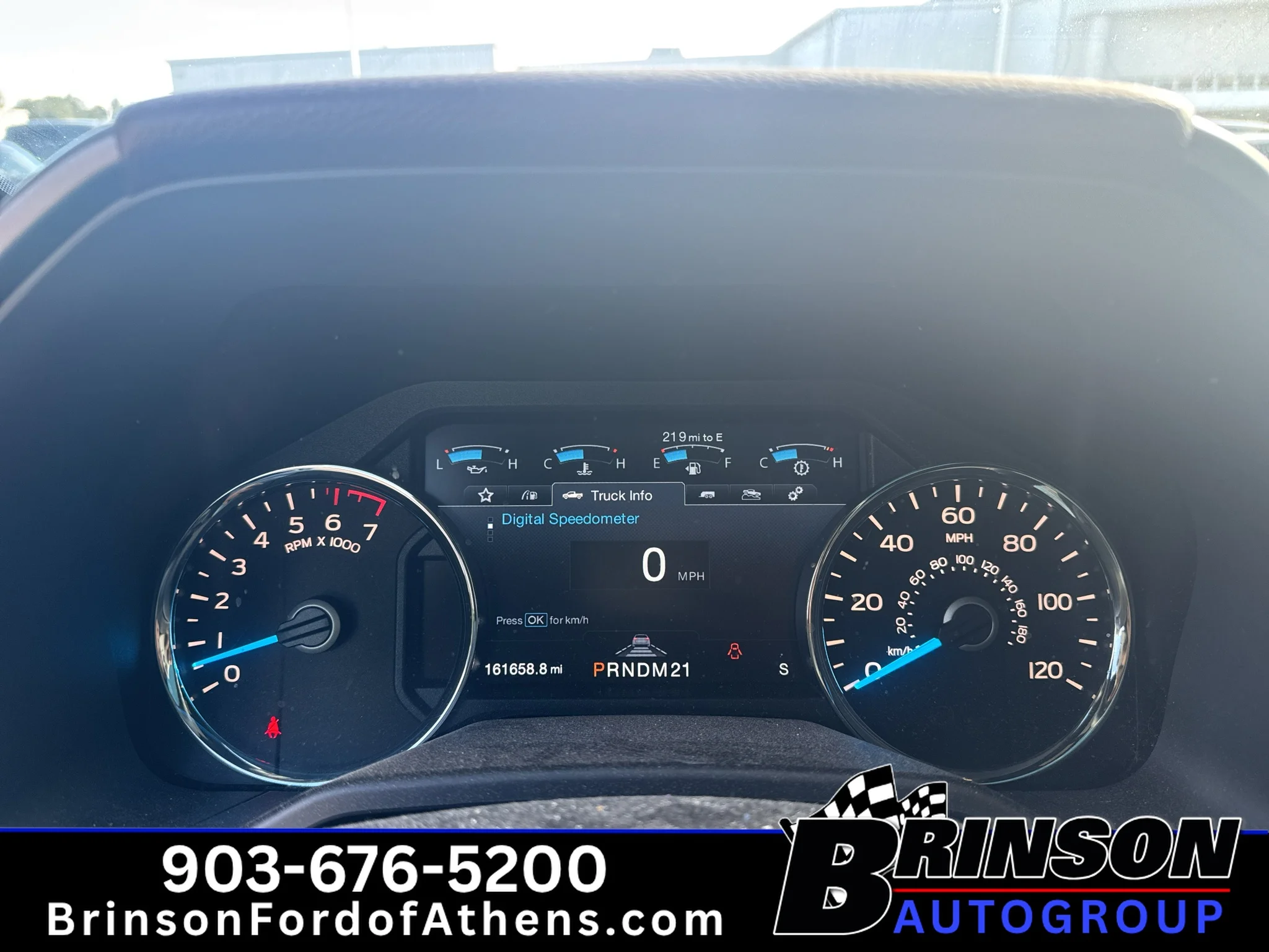 Used 2015 White Platinum Metallic Tri-Coat Ford Platinum image 15