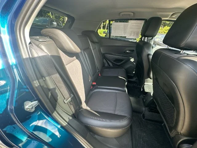 Used 2020 Blue Chevrolet LT image 37