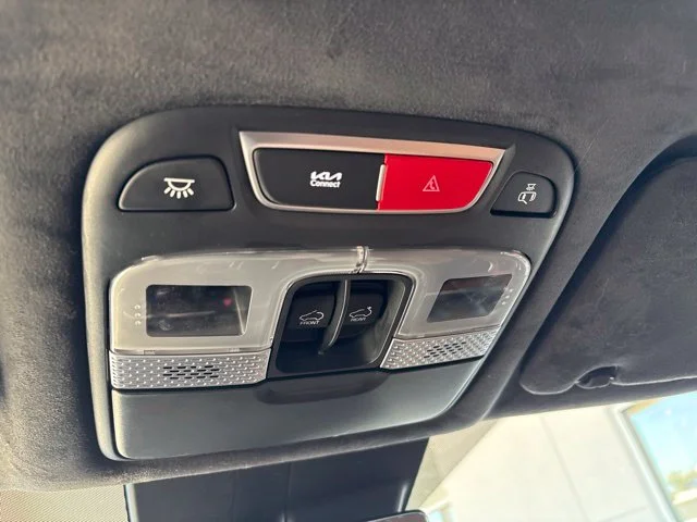 Used 2024 White Kia SX-Prestige X-Line image 22