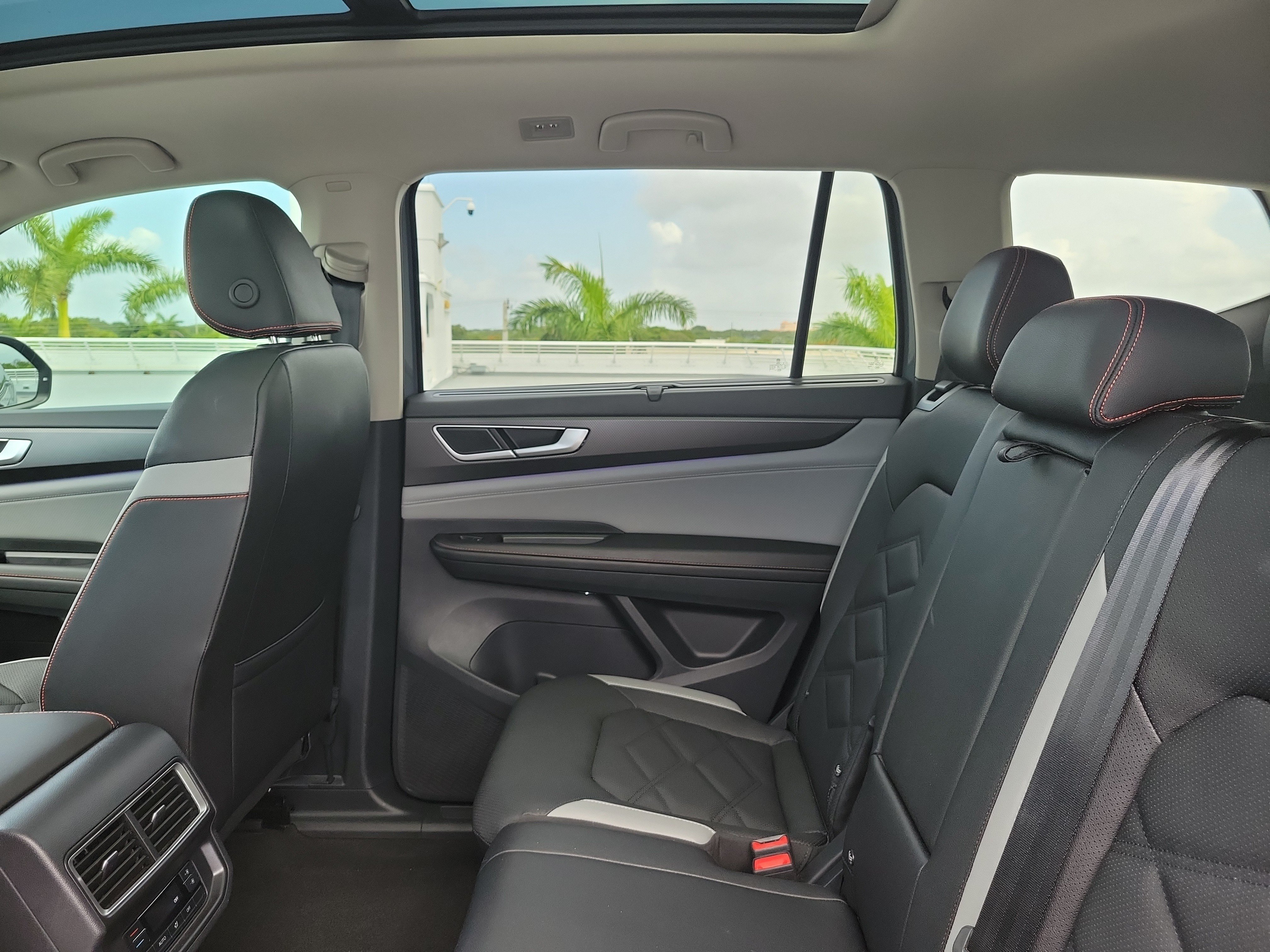 Used 2026 Gray Volkswagen 2.0T Peak Edition image 14