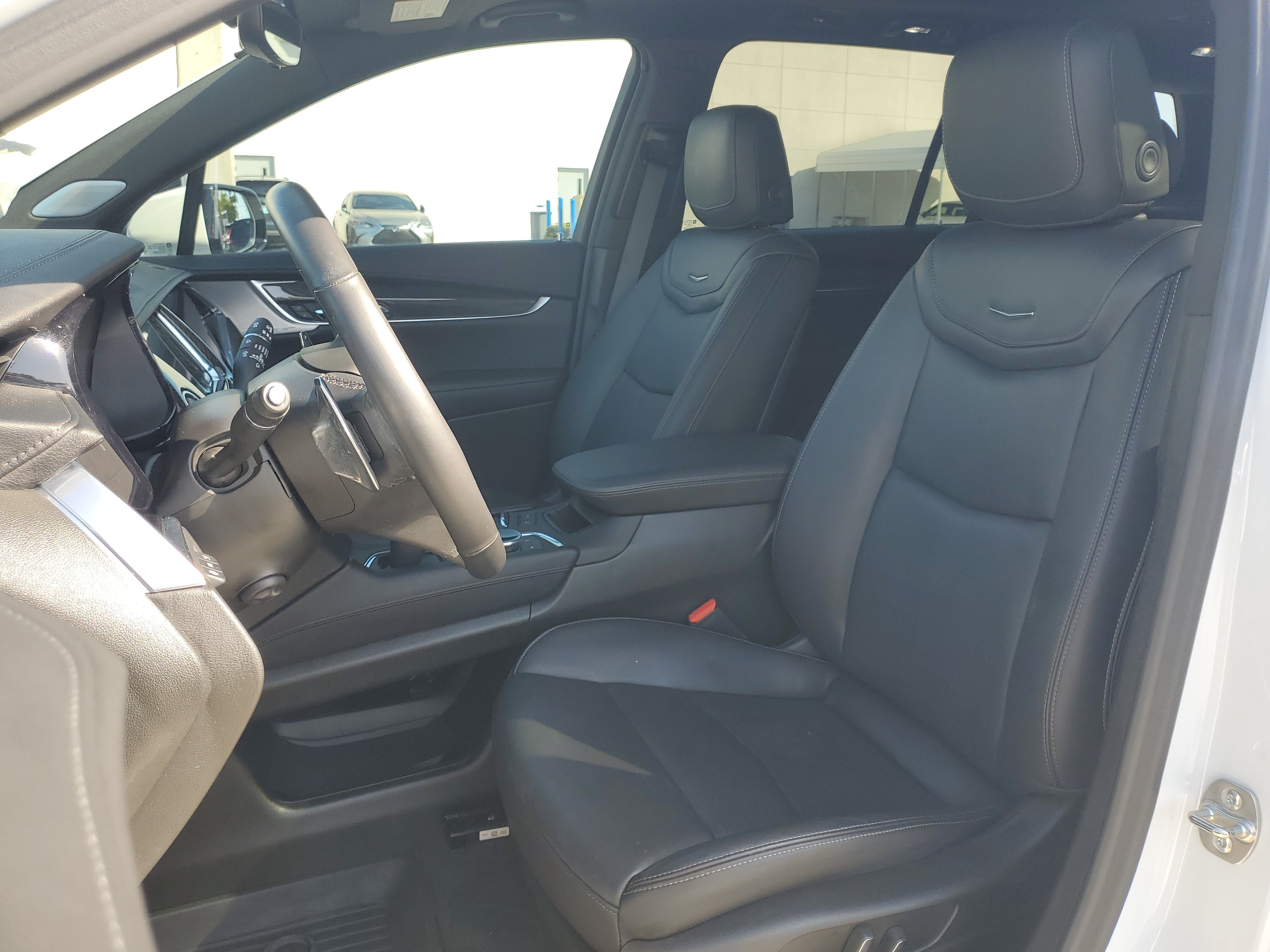 Used 2025 Crystal White Tricoat Cadillac AWD Sport image 21