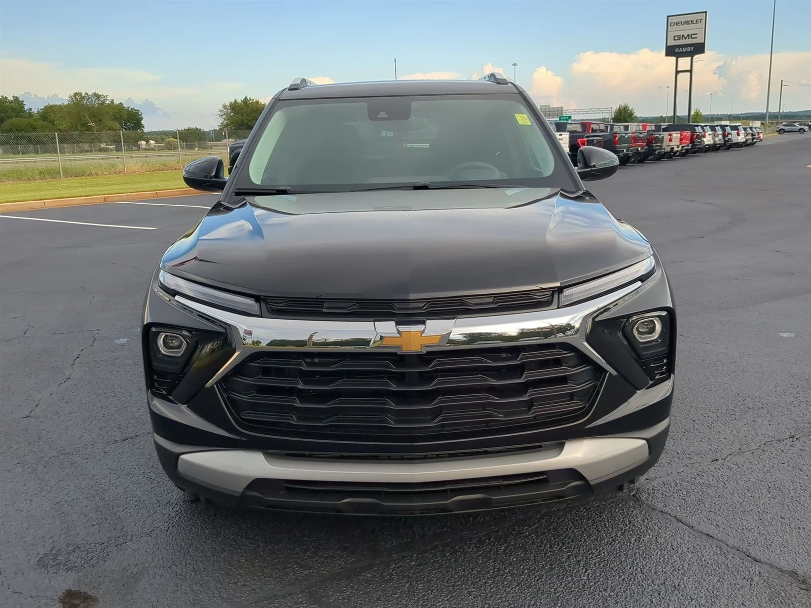 New 2026 Mosaic Black Metallic Chevrolet LT image 27