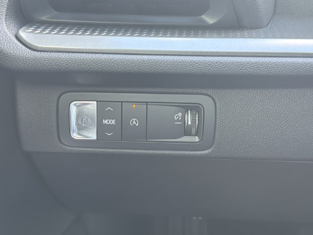 New 2026 Mosaic Black Metallic Chevrolet LT image 30
