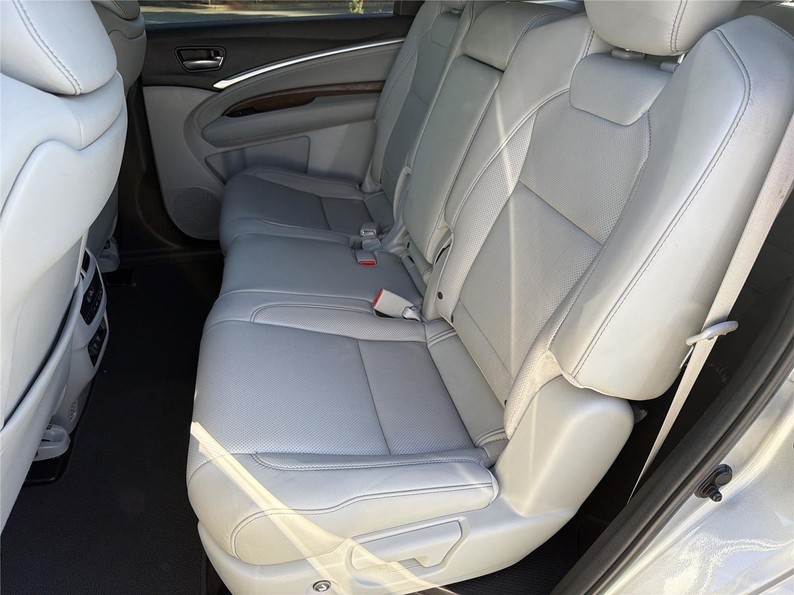 Used 2020 Lunar Silver Metallic Acura w/Technology Pkg image 25