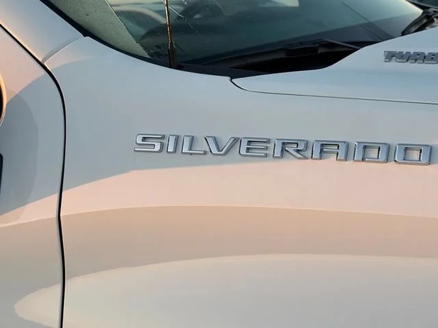 New 2026 Summit White Chevrolet Custom image 10