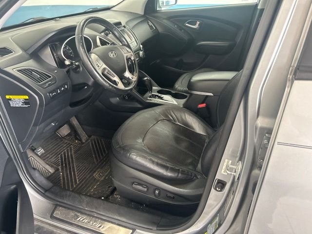 Used 2013 Graphite Gray Hyundai Limited image 8