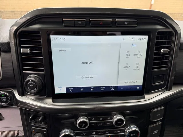 Used 2022 Oxford White Ford XLT image 20