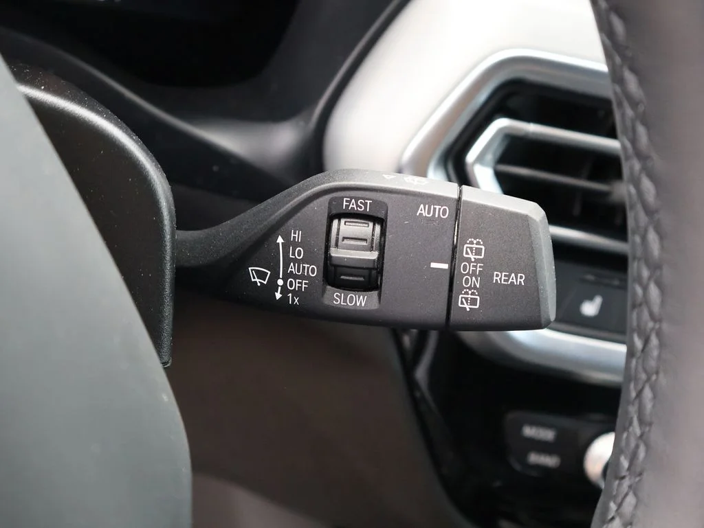Used 2023 Blue BMW xDrive30i image 37