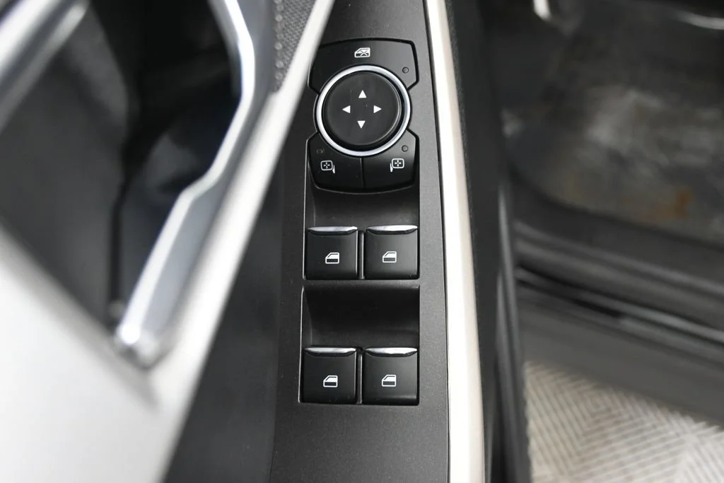Used 2023 Black Ford XLT image 20