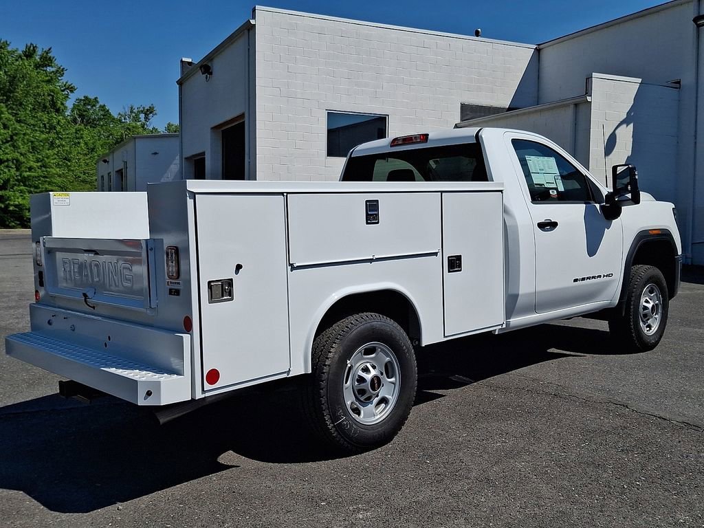 New 2025 Summit White GMC Pro image 4