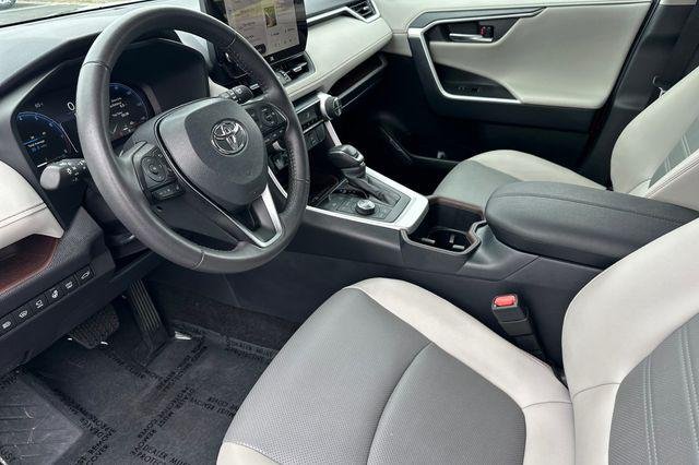 Certified Used 2025 MIDNIGHT BLACK METALLIC Toyota  image 12
