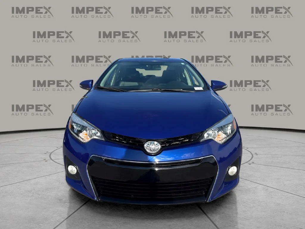 Used 2015 Blue Toyota S image 8