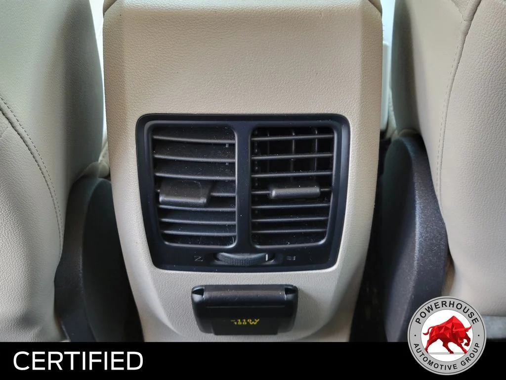 Used 2017 White Ford Titanium image 18