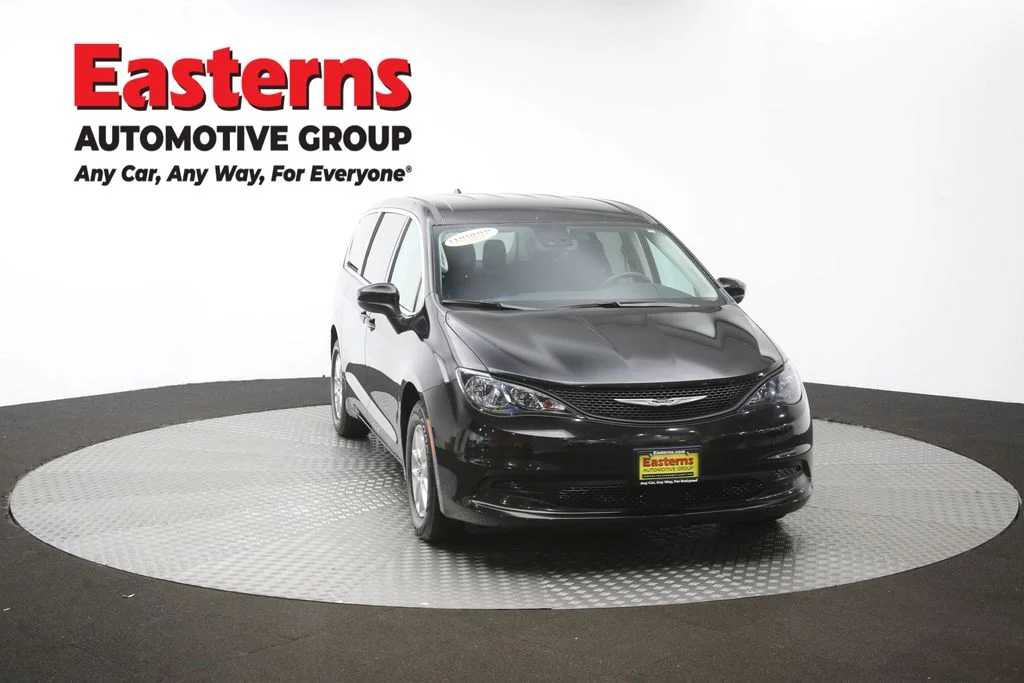 Used 2024 Black Chrysler LX image 52