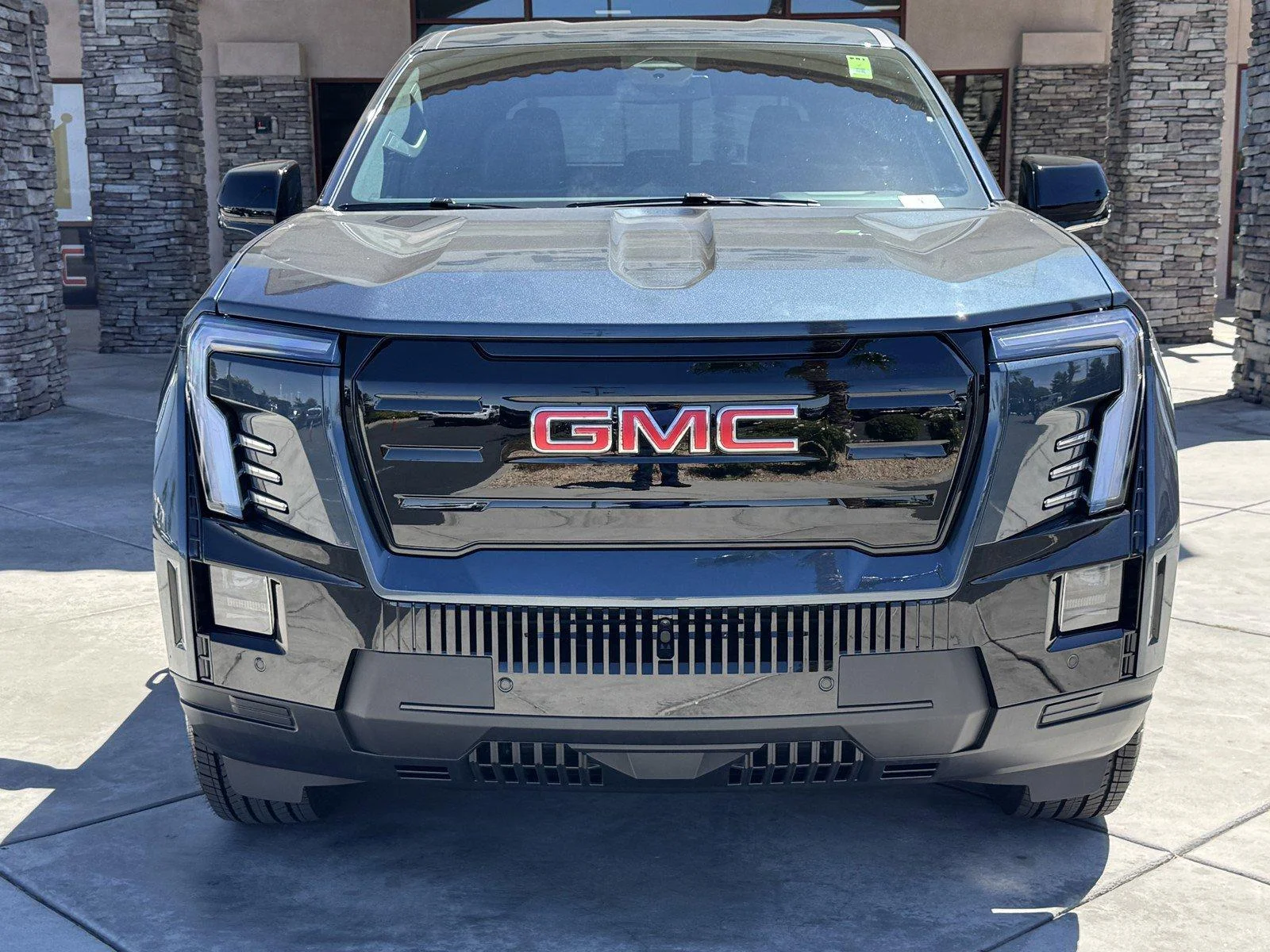 New 2026 Deep Ocean Metallic GMC Elevation Standard Range image 2