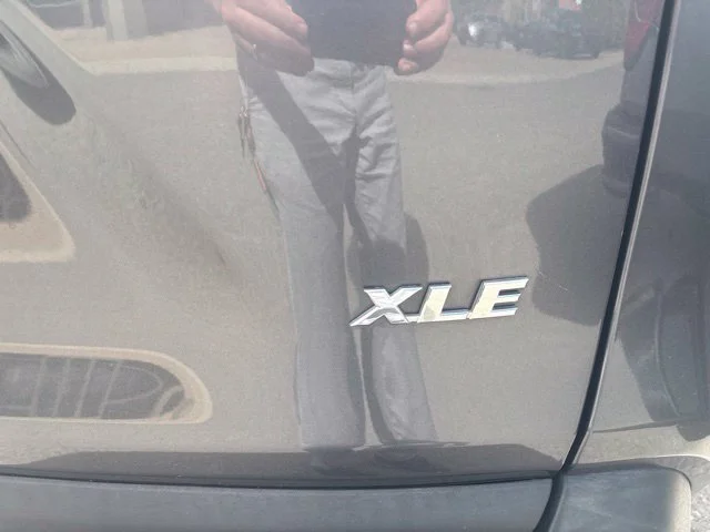 Used 2022 Gray Toyota XLE image 4