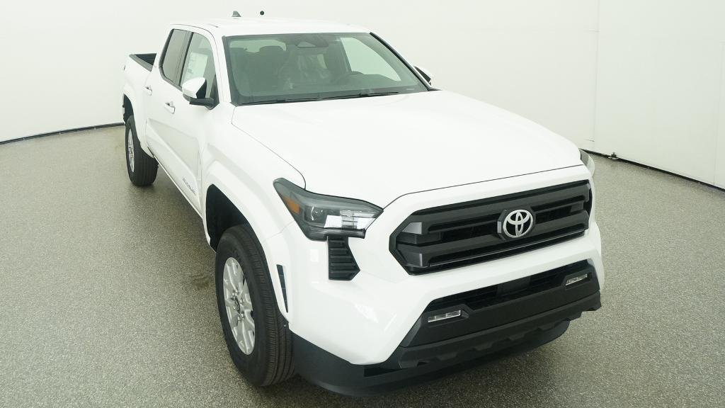 New 2026 Ice Cap Toyota SR5 image 8
