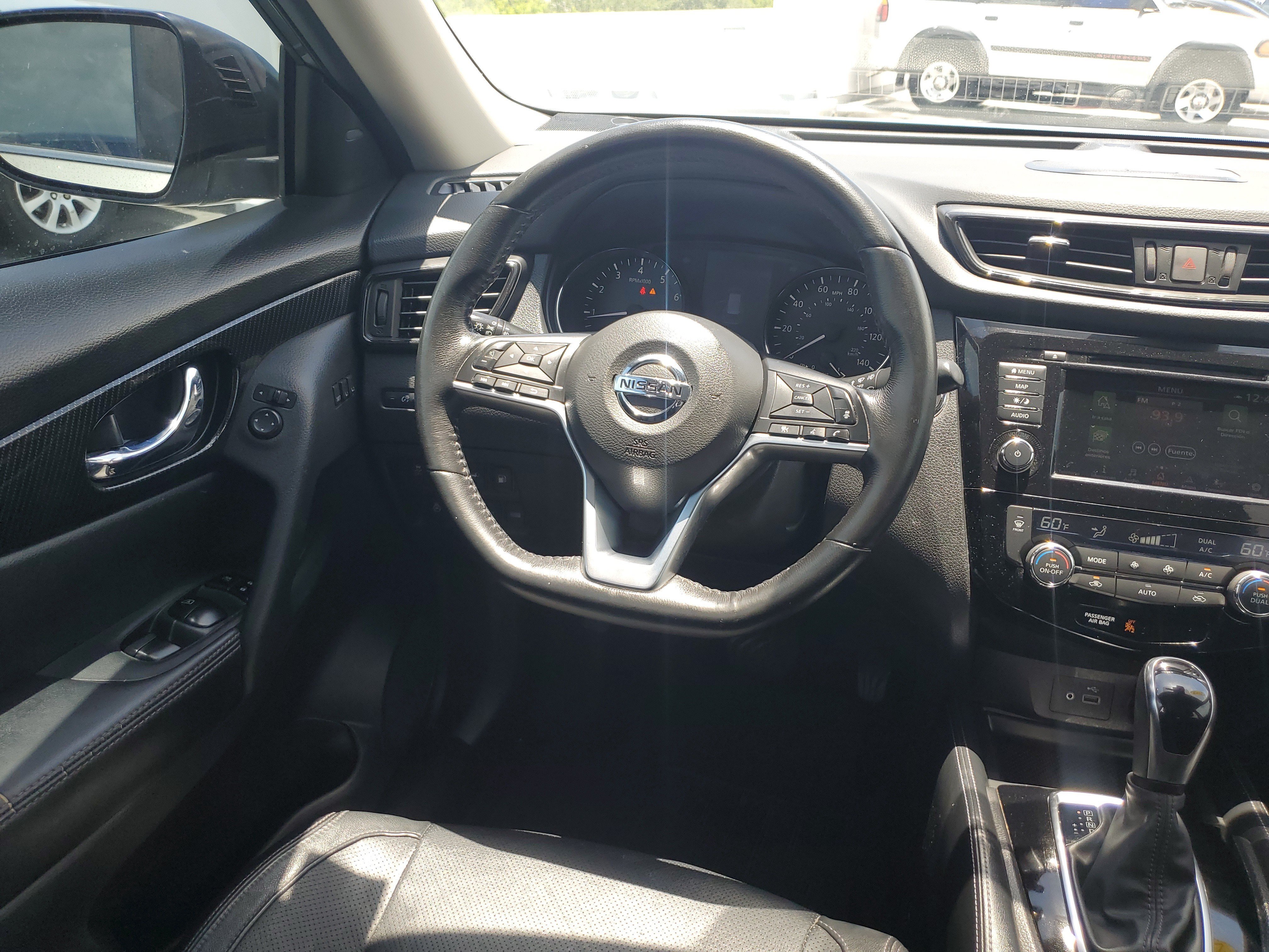 Used 2018 Gun Metallic Nissan SL image 16