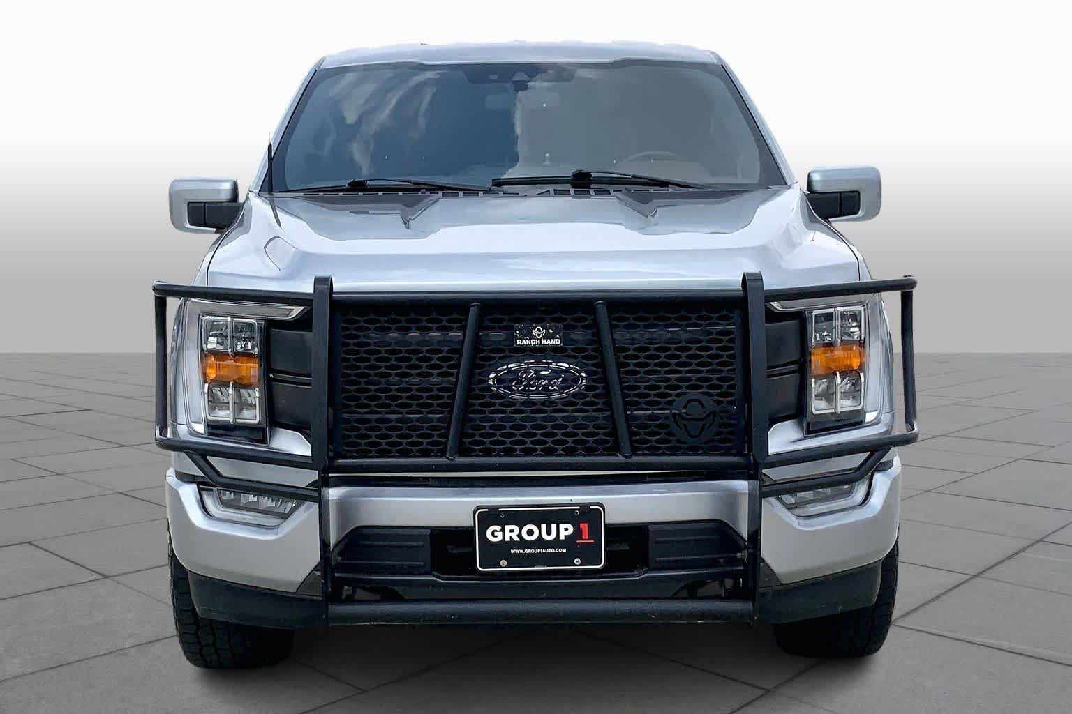 Used 2023 Iconic Silver Metallic Ford LARIAT image 4