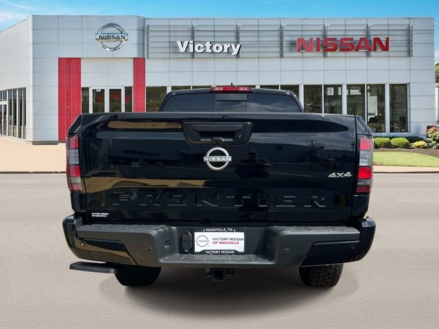 New 2026 Super Black Nissan Crew Cab SV image 4