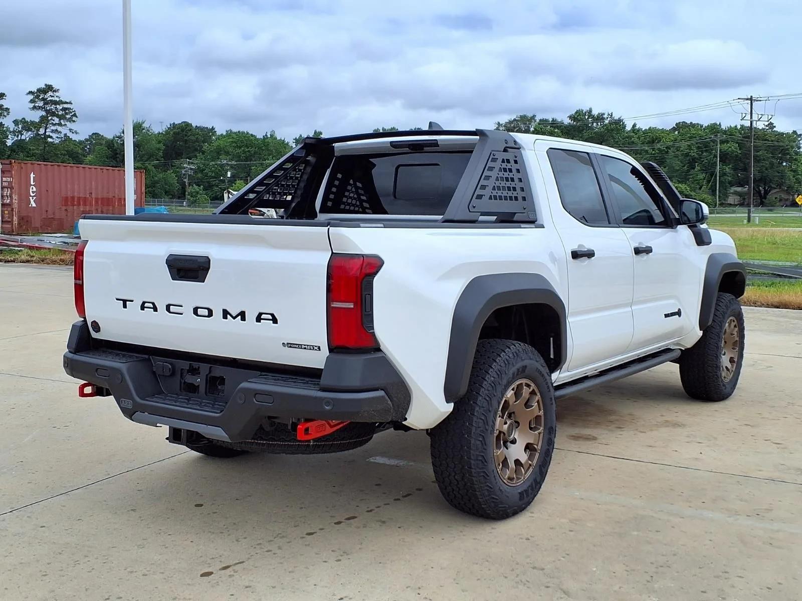 New 2026 White Toyota Trailhunter image 6
