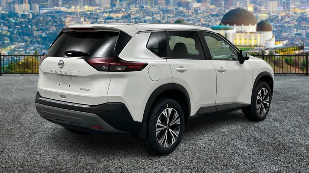 Used 2023 White Nissan SV image 5