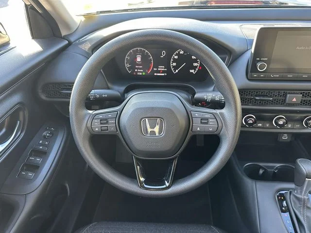 2025 Honda HR-V LX - Photo 13