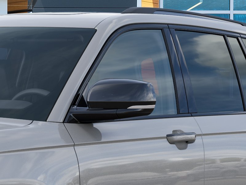 New 2025 Silver Zynith Exterior Paint Jeep Limited image 38