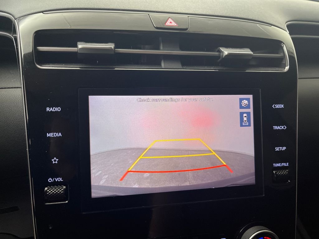 Used 2024 Black Hyundai SE image 22