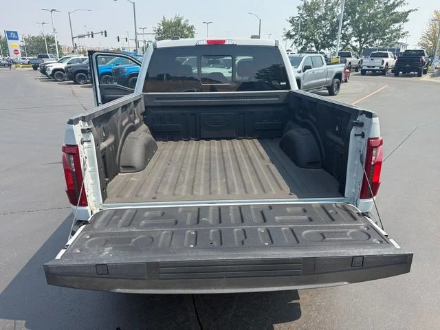 Used 2024 White Ford XLT image 17